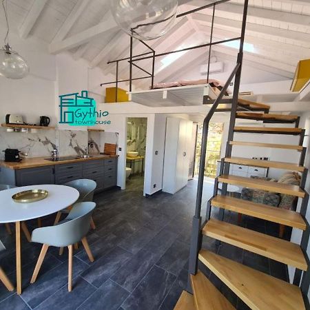 Appartement Gythio Townhouse Extérieur photo
