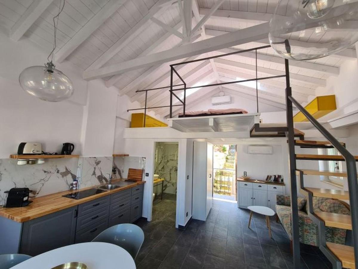 Appartement Gythio Townhouse Extérieur photo